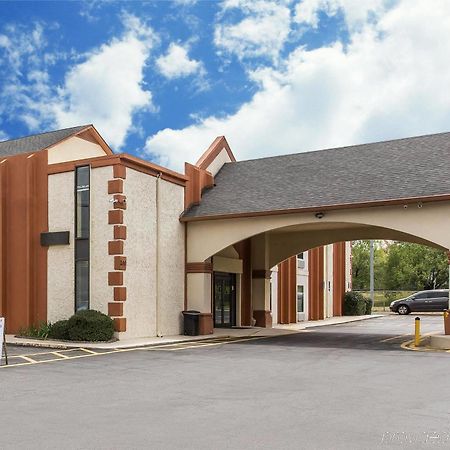 Econo Lodge At Six Flags Austell Eksteriør bilde