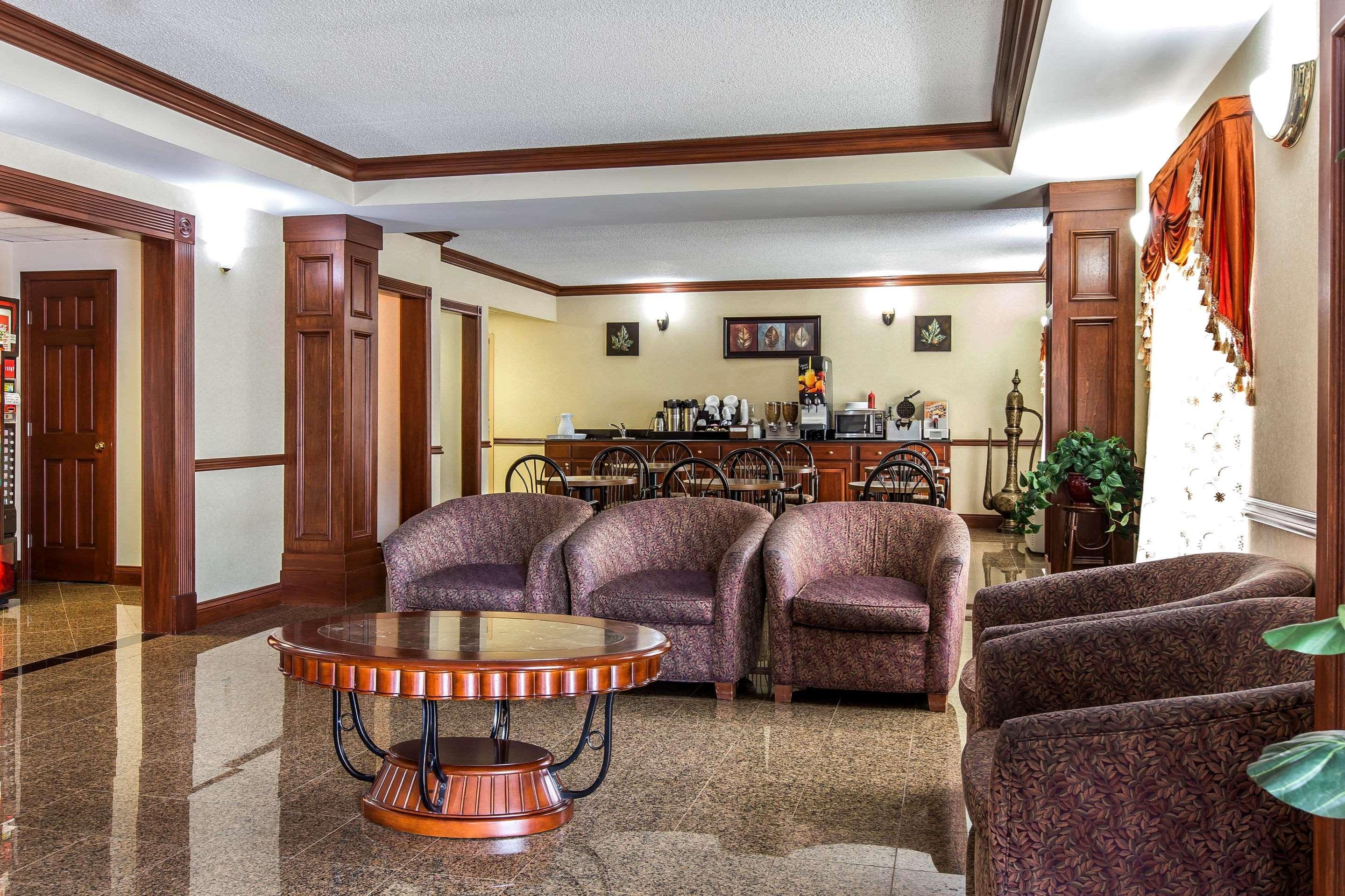Econo Lodge At Six Flags Austell Eksteriør bilde
